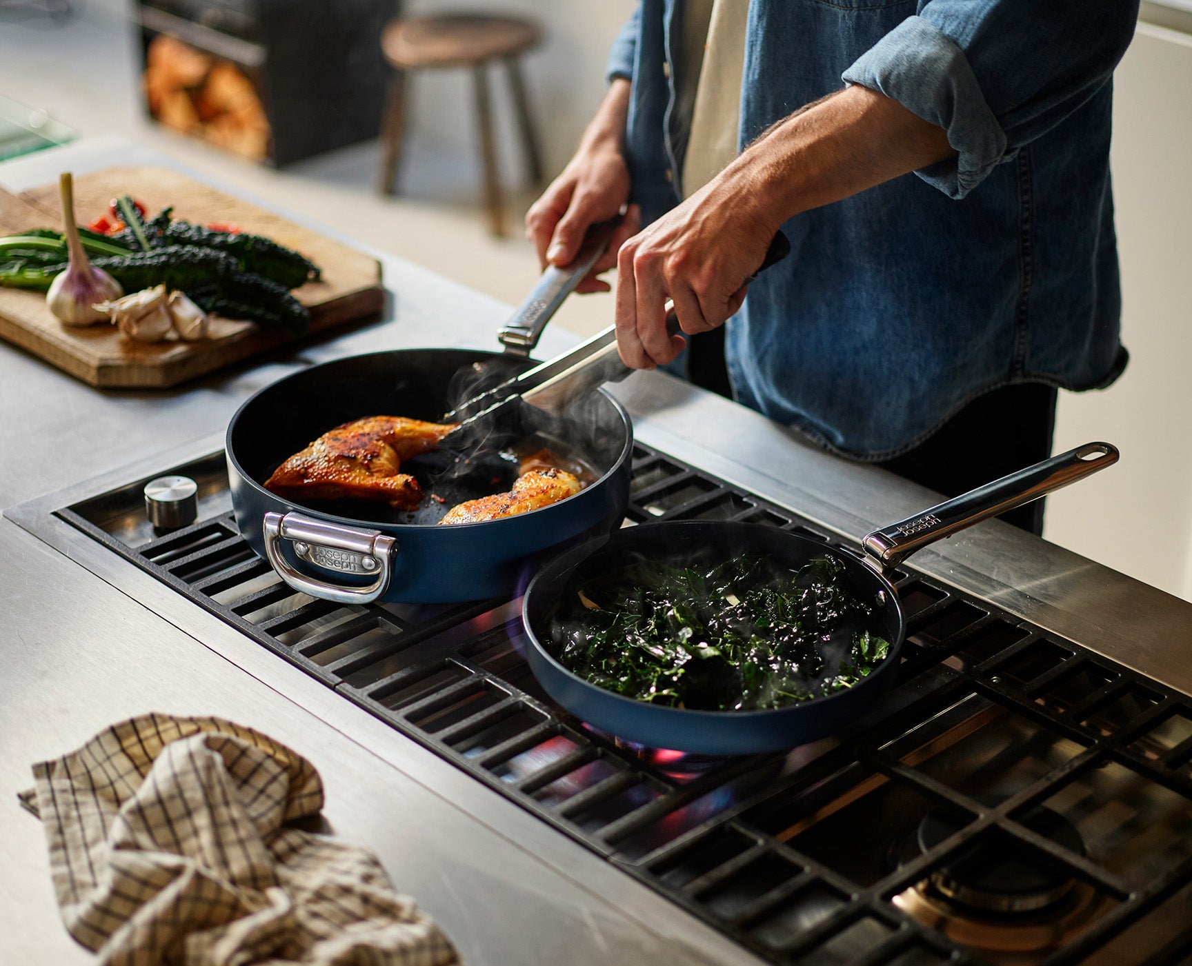 Space Folding Handle Ceramic Non-stick 3-piece Blue Cookware Set - Image 2