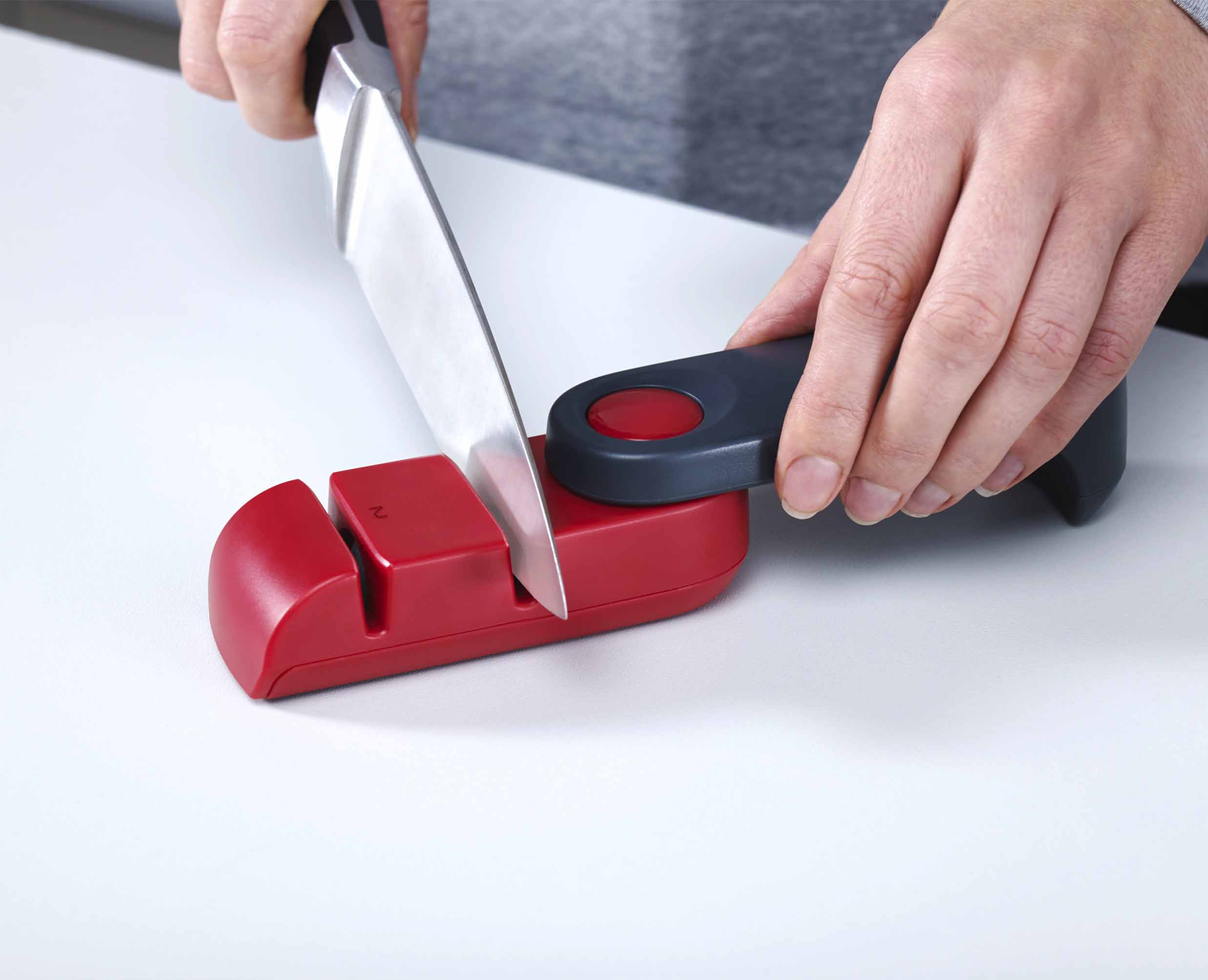 Rota Red Folding Knife Sharpener - Image 7