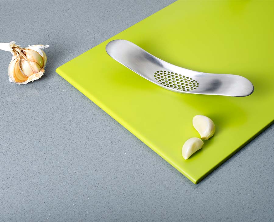 Rocker Silver Garlic Crusher - Image 2