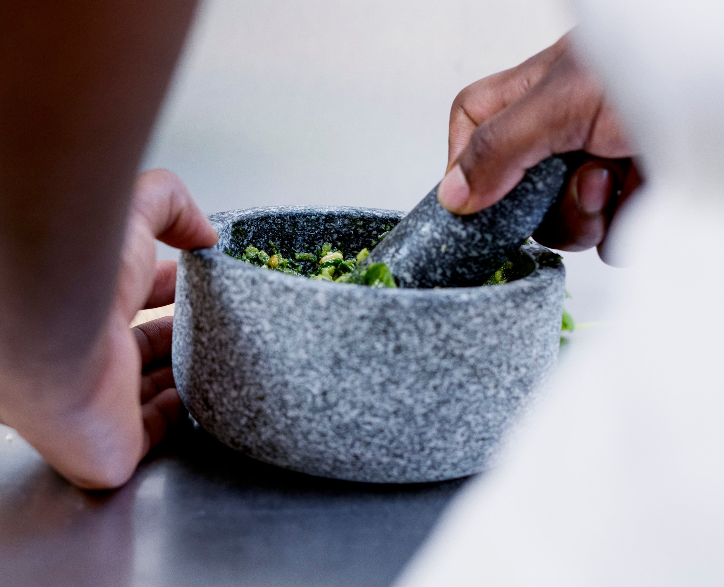 Dash Pestle & Mortar with Bamboo Lid - Image 6