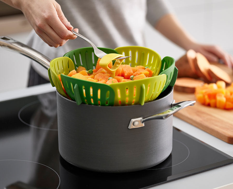 Bloom Green Folding Steamer Basket - Image 2
