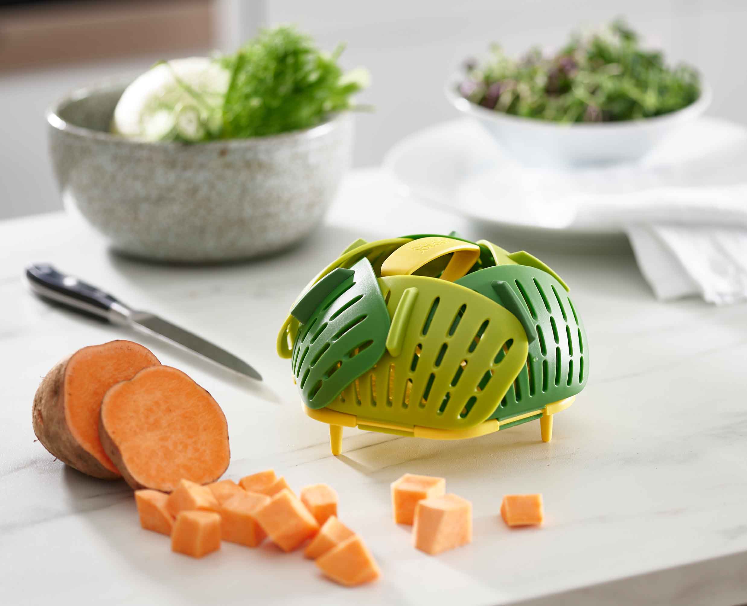 Bloom Green Folding Steamer Basket - Image 4