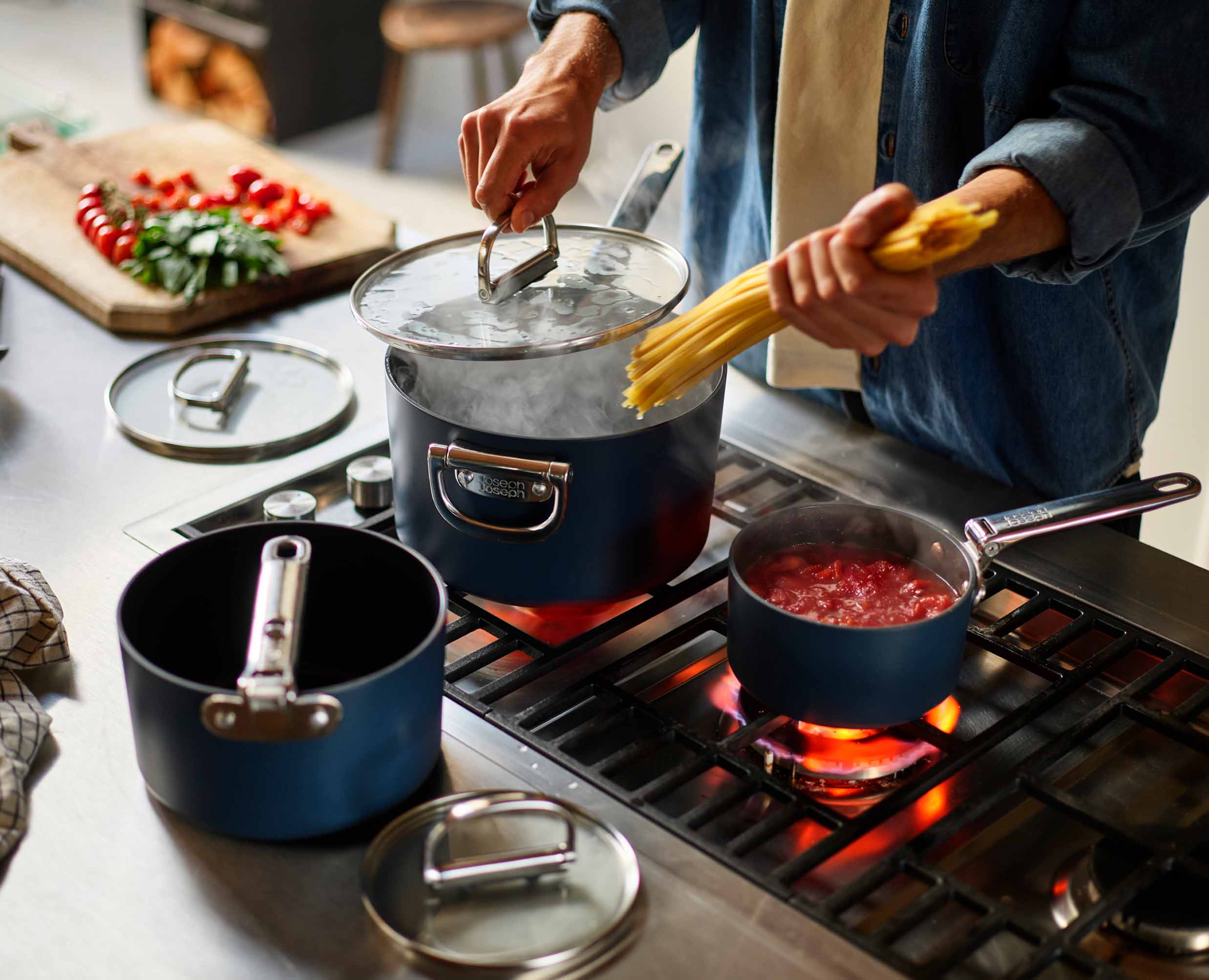 Space Folding Handle Ceramic Non-stick 6-piece Blue Saucepan Set - Image 3
