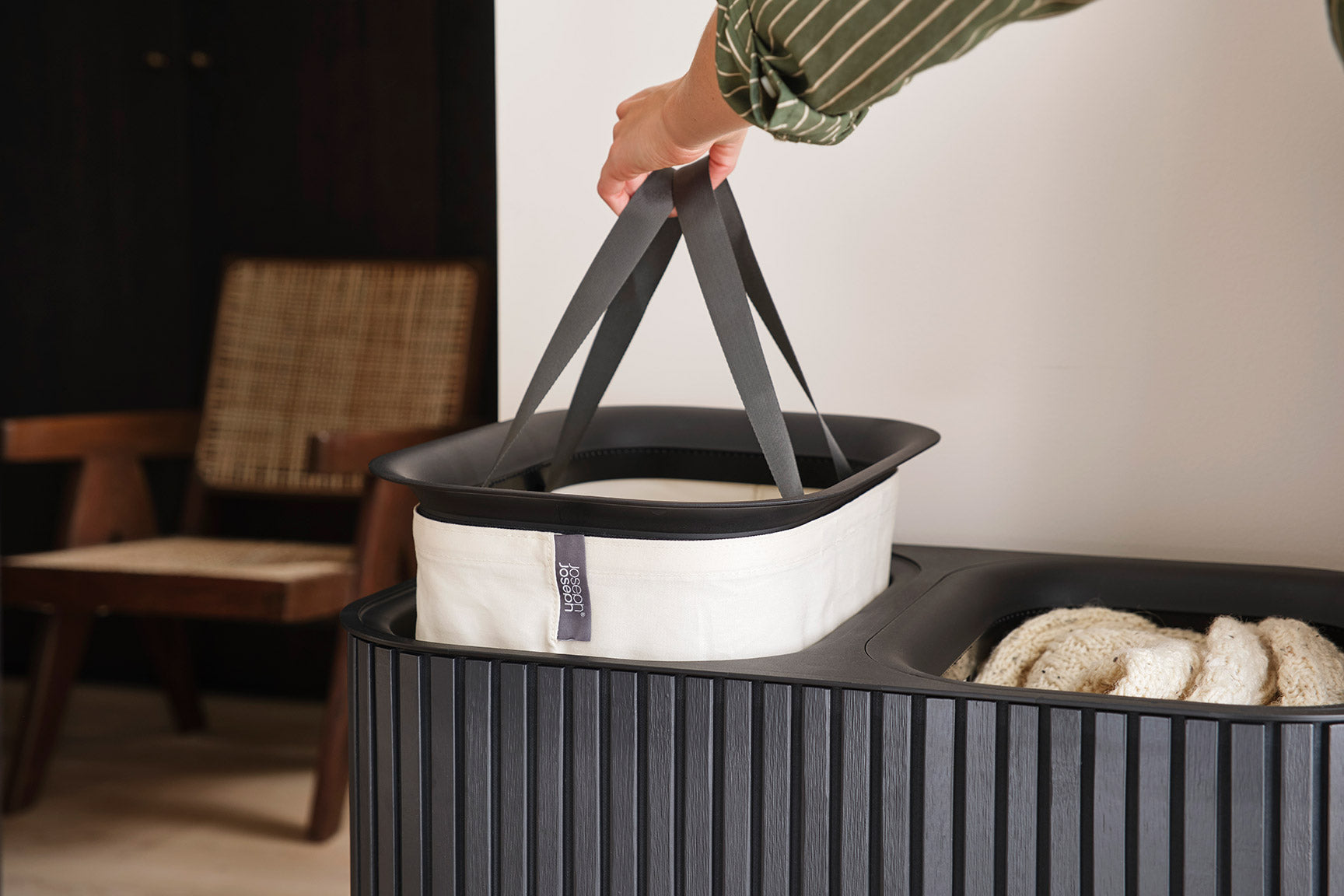 Tota Twin Luxe 90L Black Laundry Separation Basket - Image 5