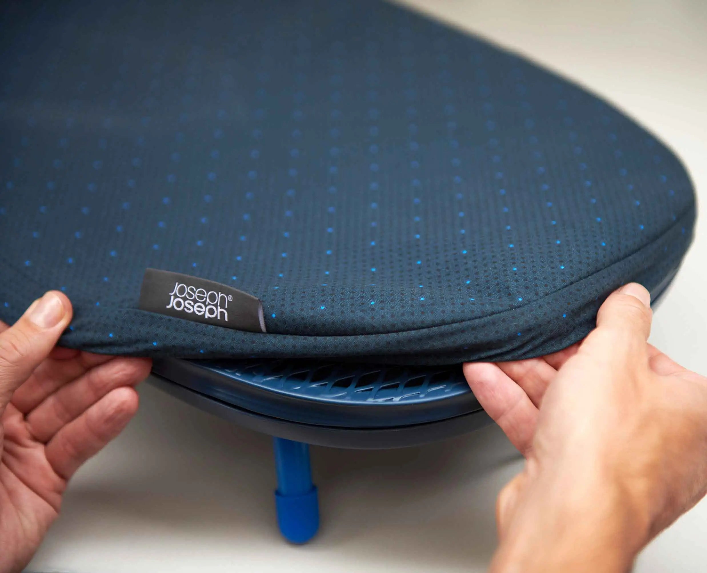 Pocket Plus 35 Advanced Blue Ironing Board Cover - Image 4
