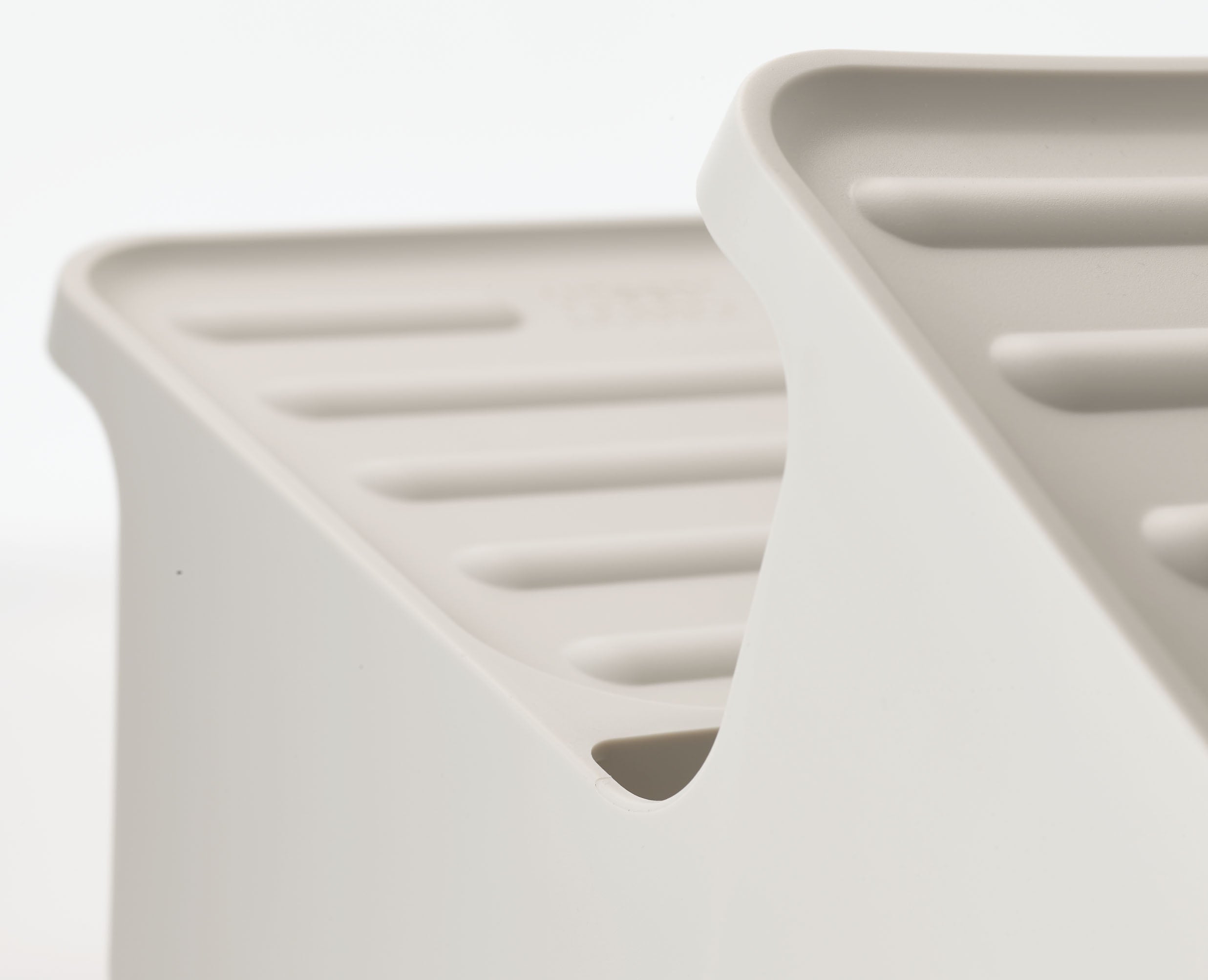 Shoe-In Space-saving Ecru Shoe Rack - Image 4