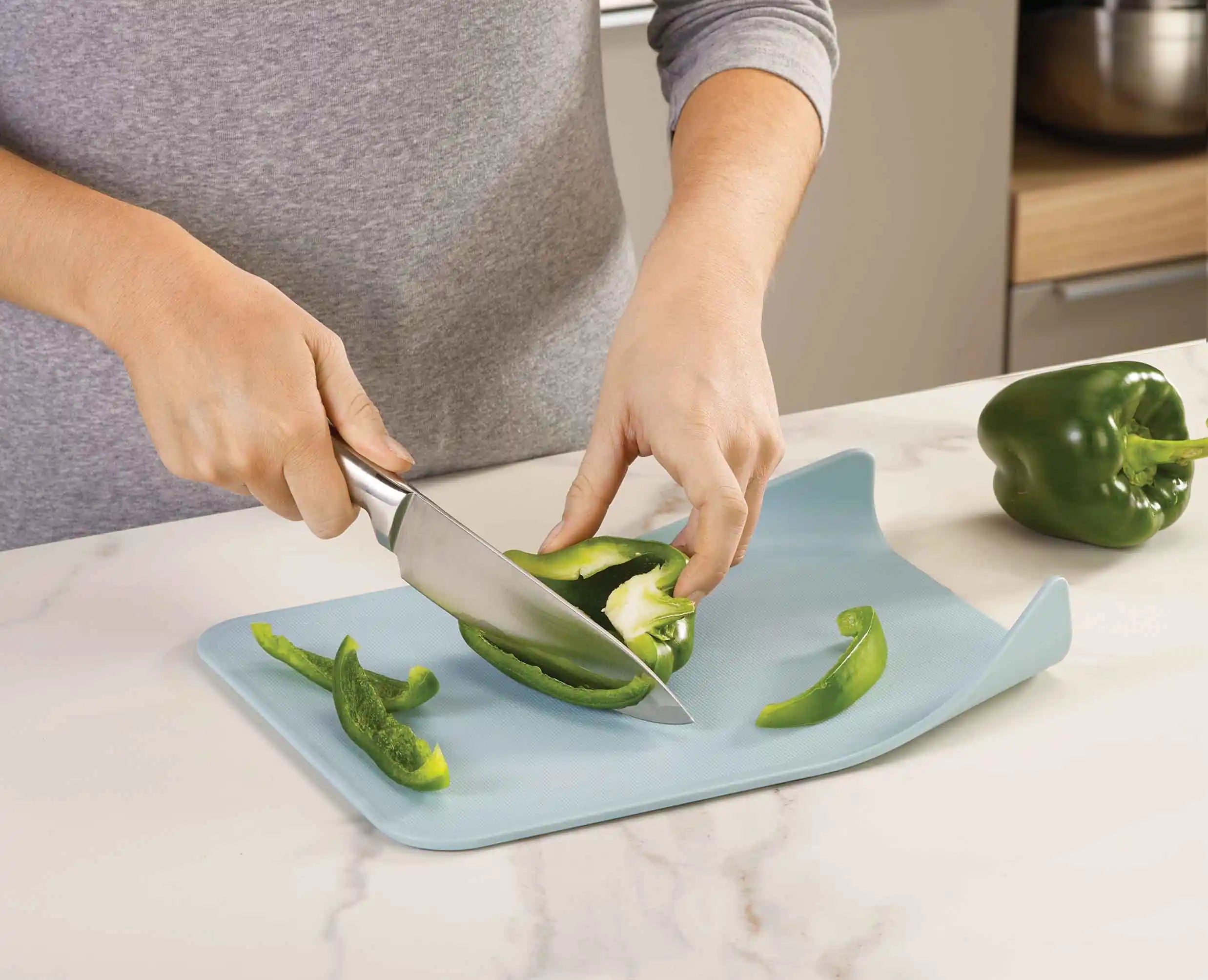 Nest Chop 3-piece Gray Cutting Board Set - Image 6