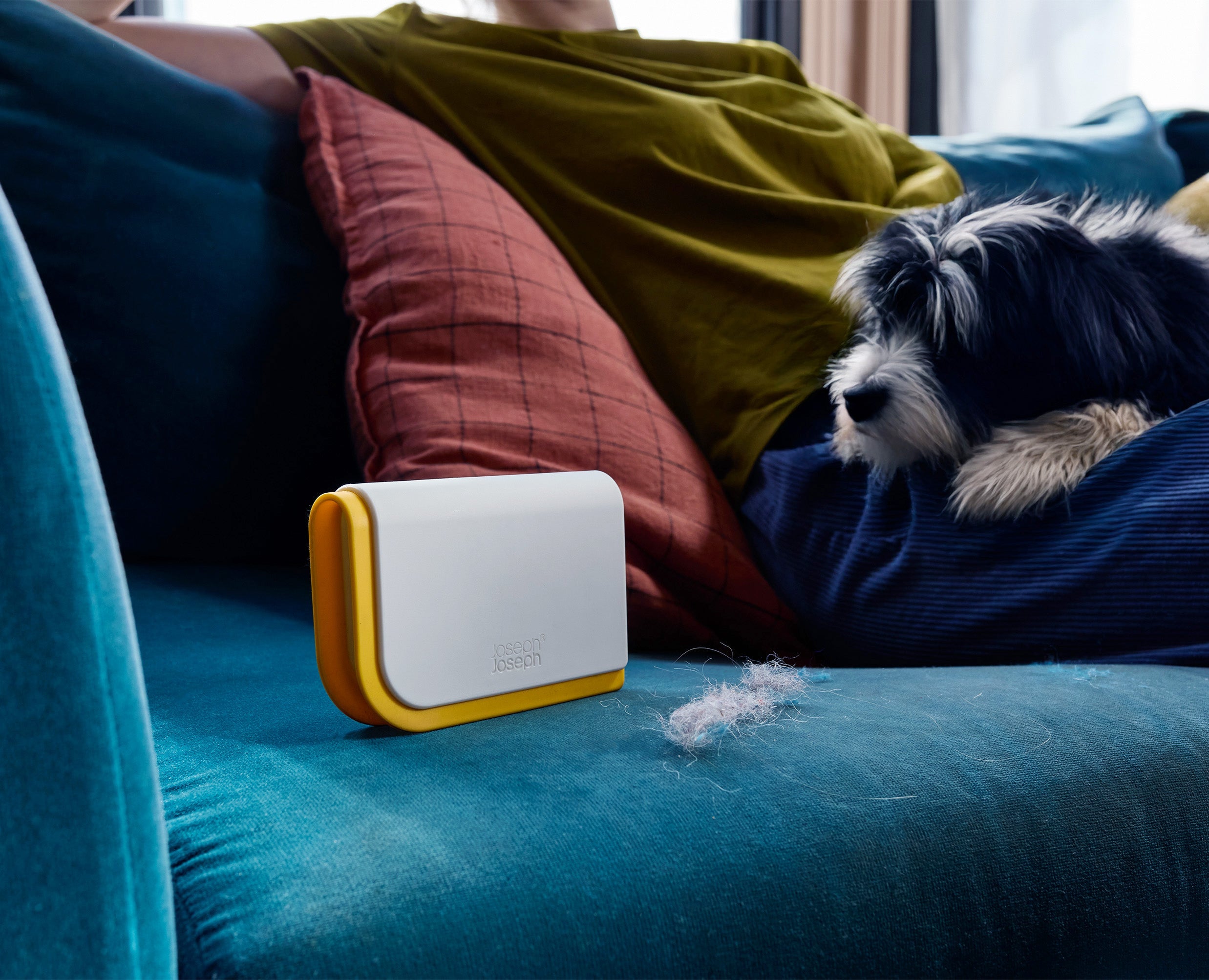 CleanTech 3-in-1 Pet Hair Cleaning Tool - Image 3