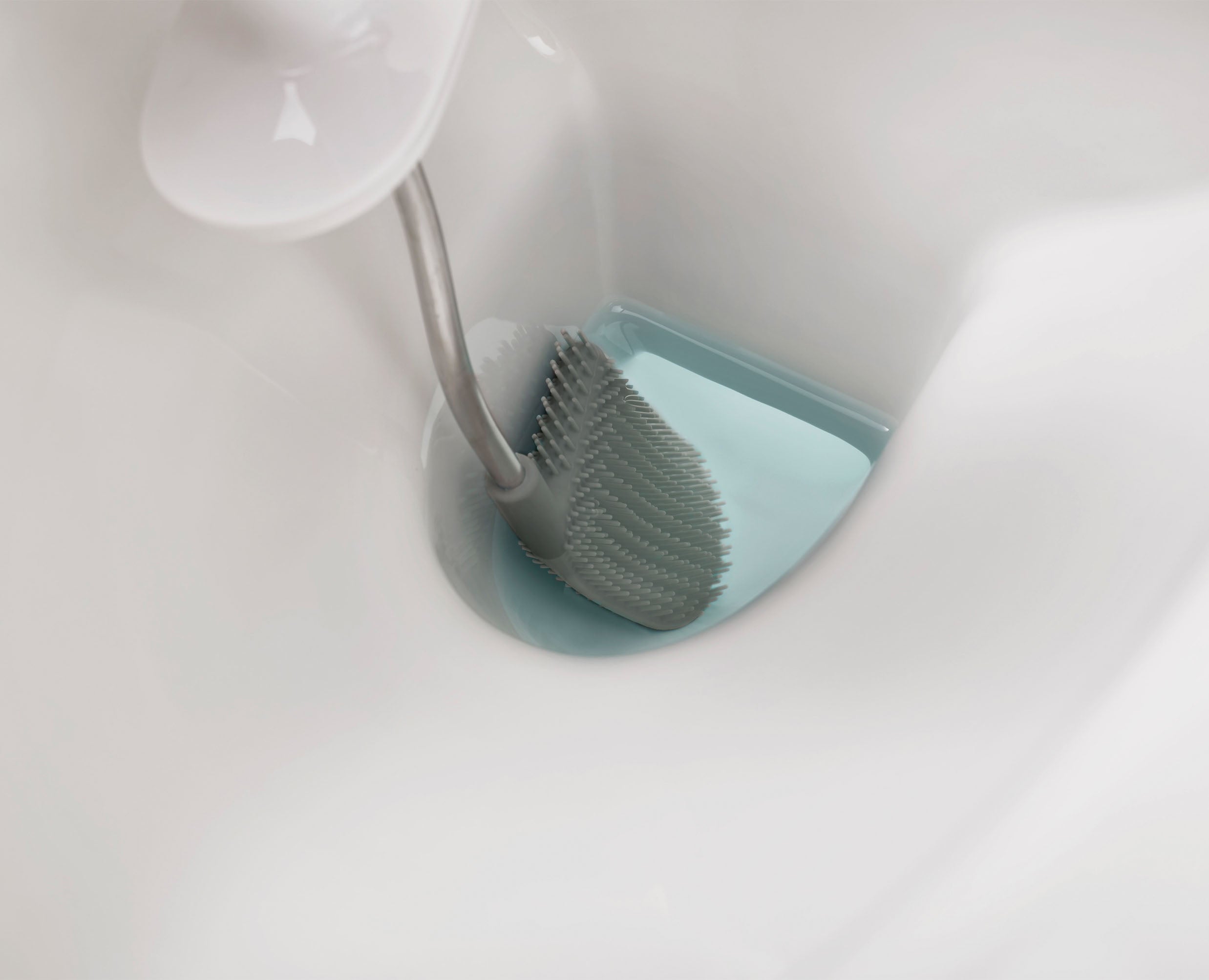 Flex Stainless-steel Toilet Brush - Image 5