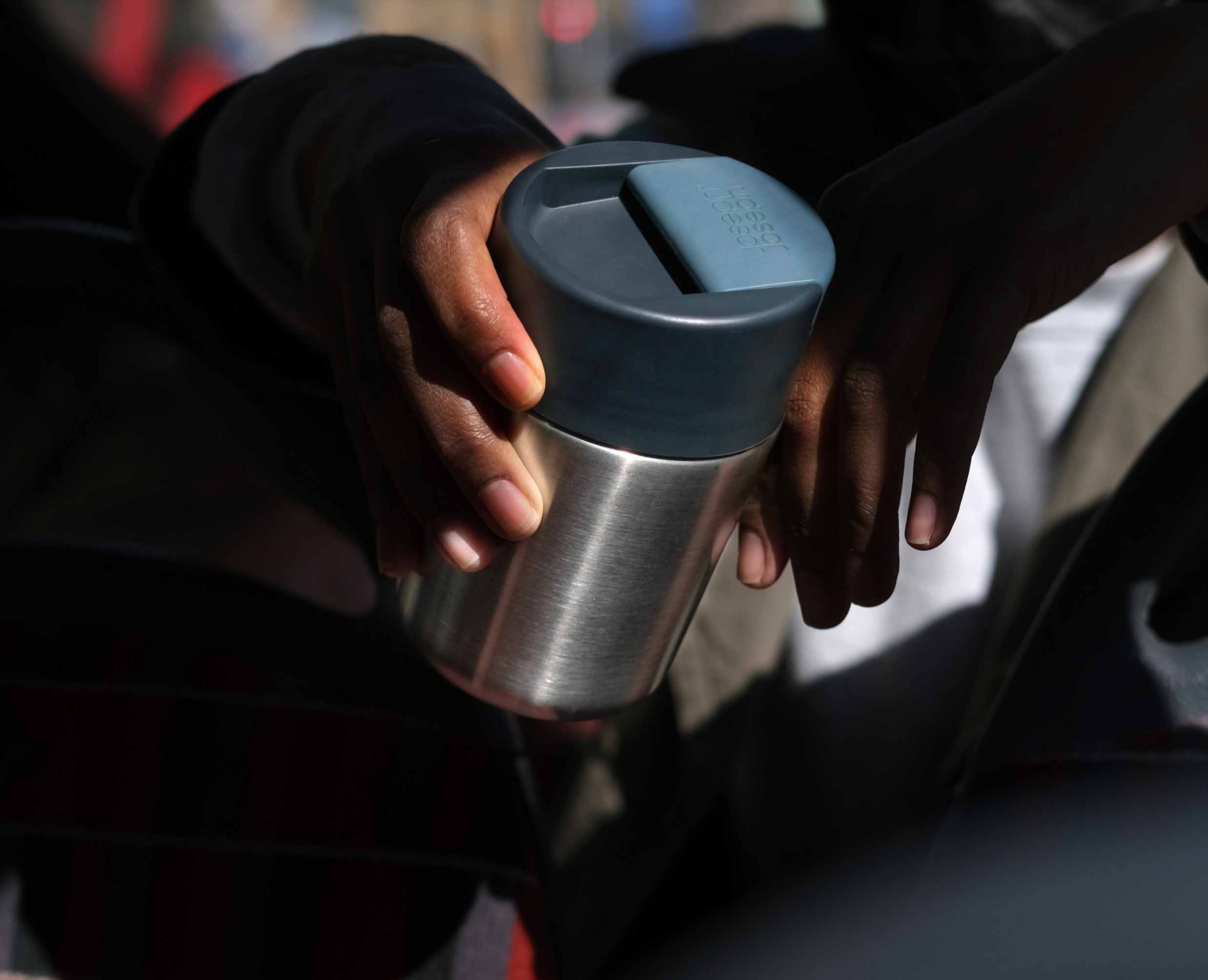 Sipp?? Stainless-steel Travel Mug with Hygienic Lid 340ml - Image 3