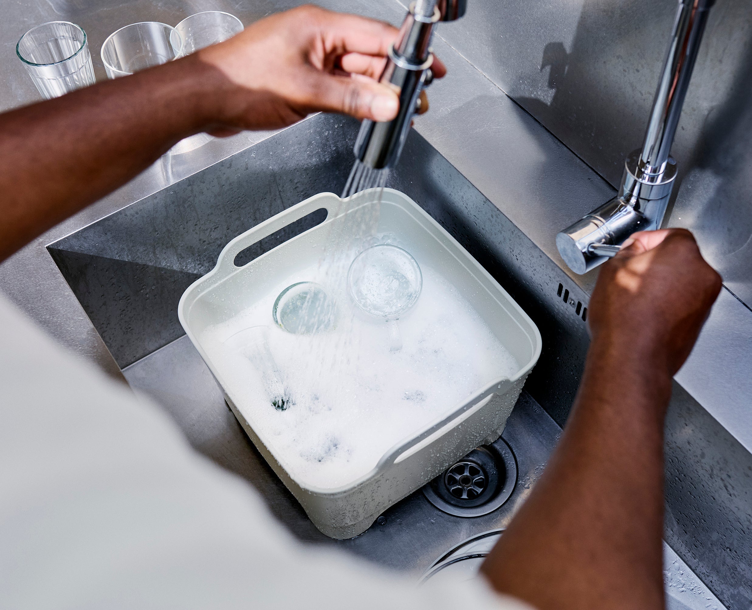 Wash&Drain Grey Washing-up Bowl - Image 6
