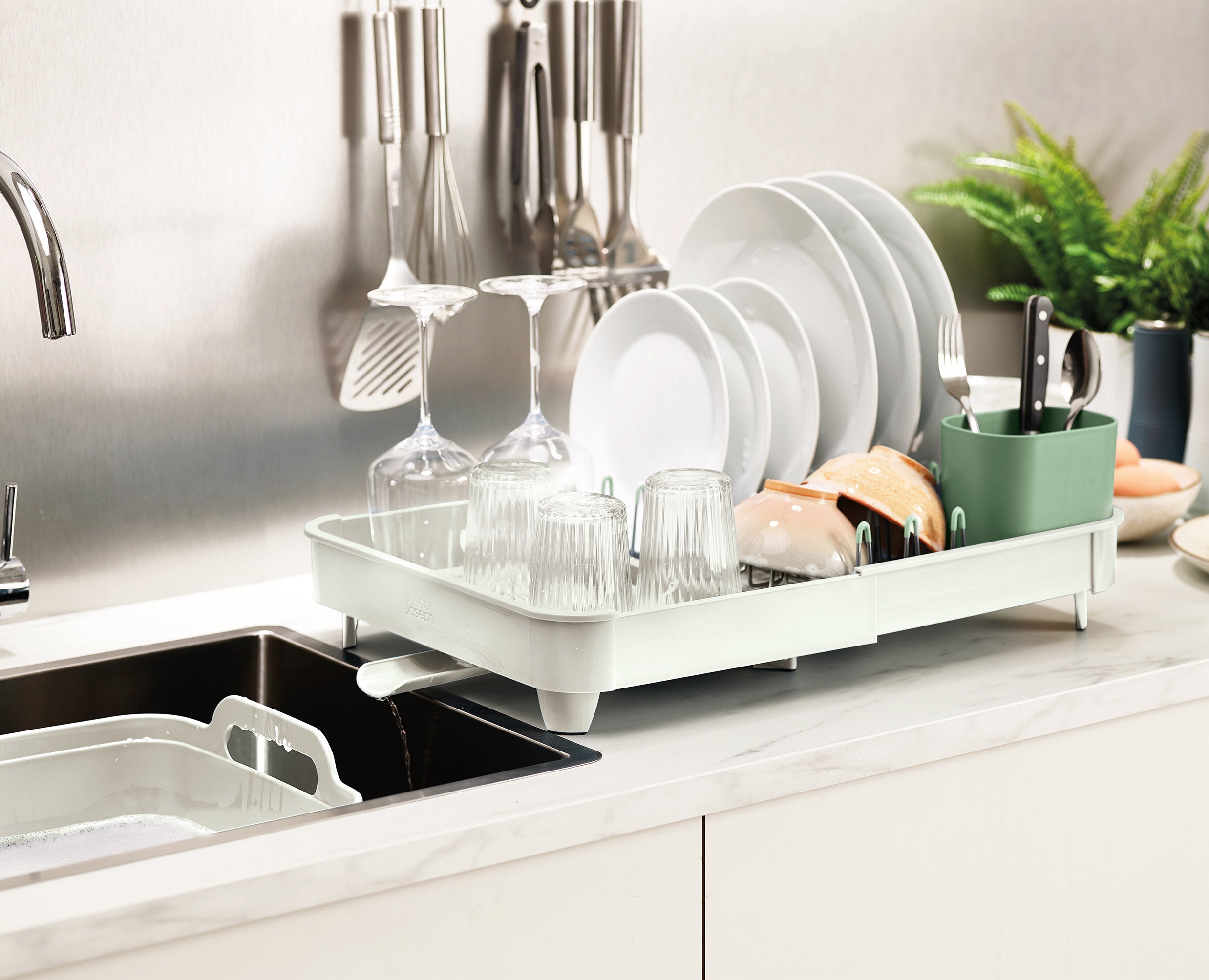 3-piece Stone Green Drainer. Washing-up Bowl & Brush Set - Image 4