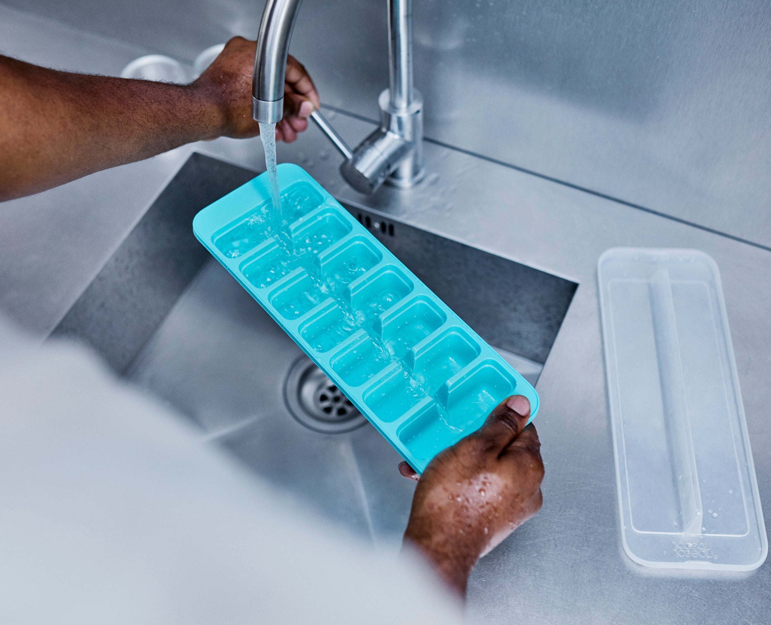 Flow Easy-fill Blue Ice-cube Tray (2-pack) - Image 3