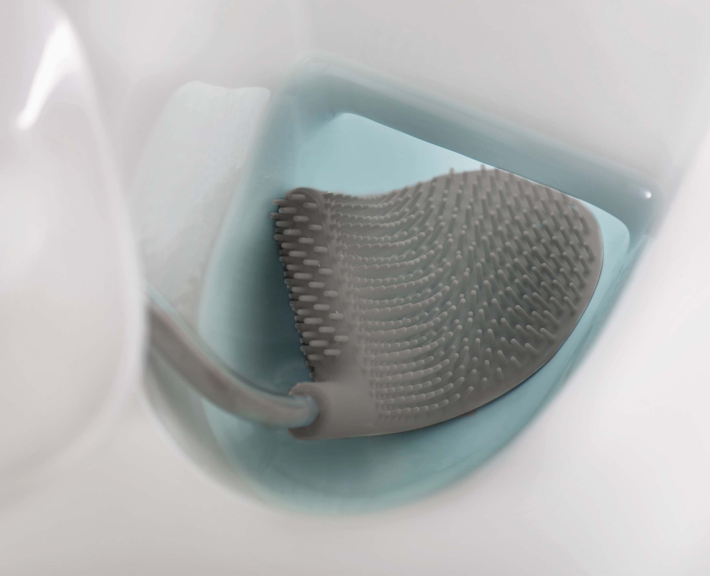 EasyStore Plus Stainless-steel Toilet Roll Holder with Toilet Brush - Image 7