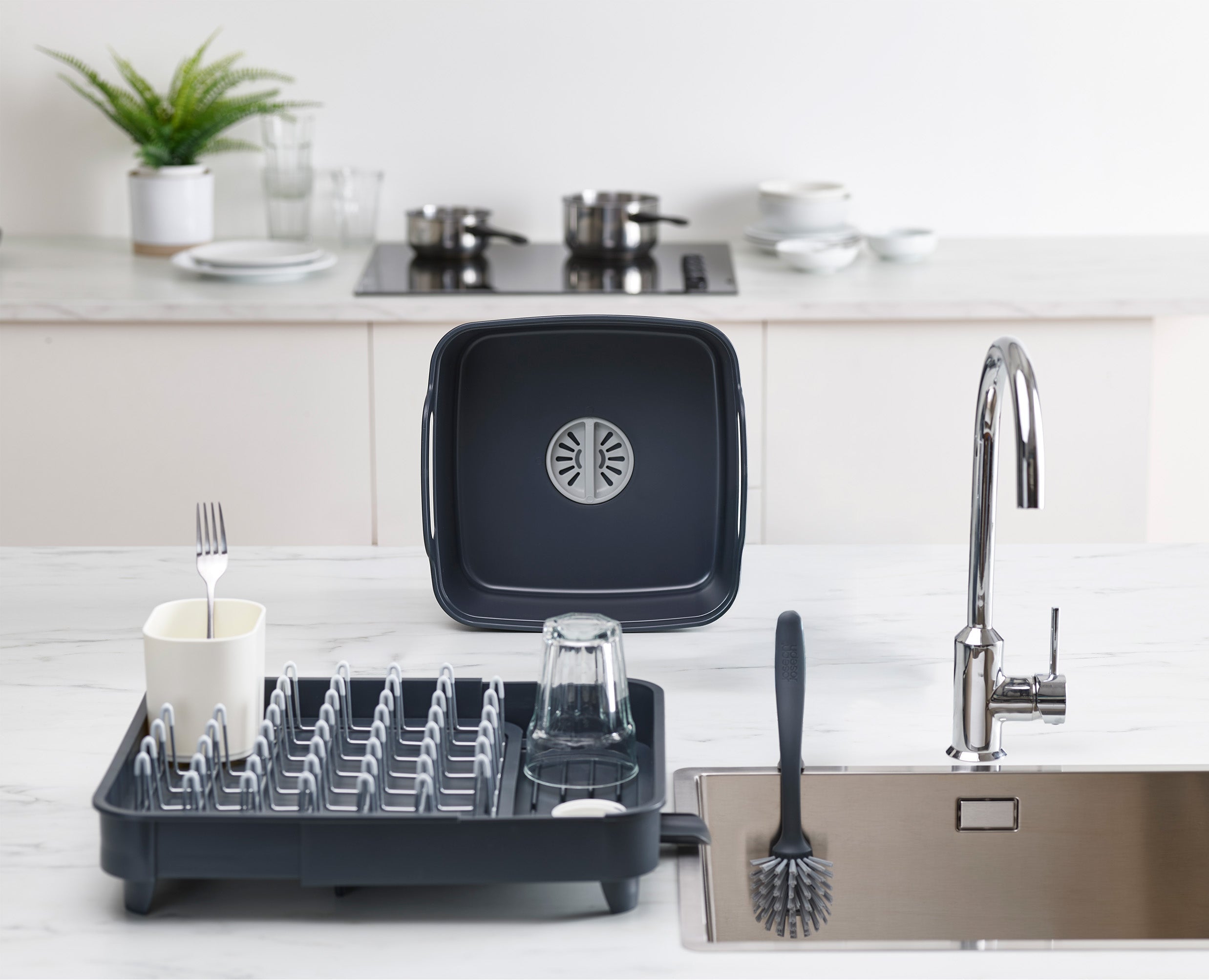 3-piece Gray Drainer. Washing-up Bowl & Brush Set - Image 4