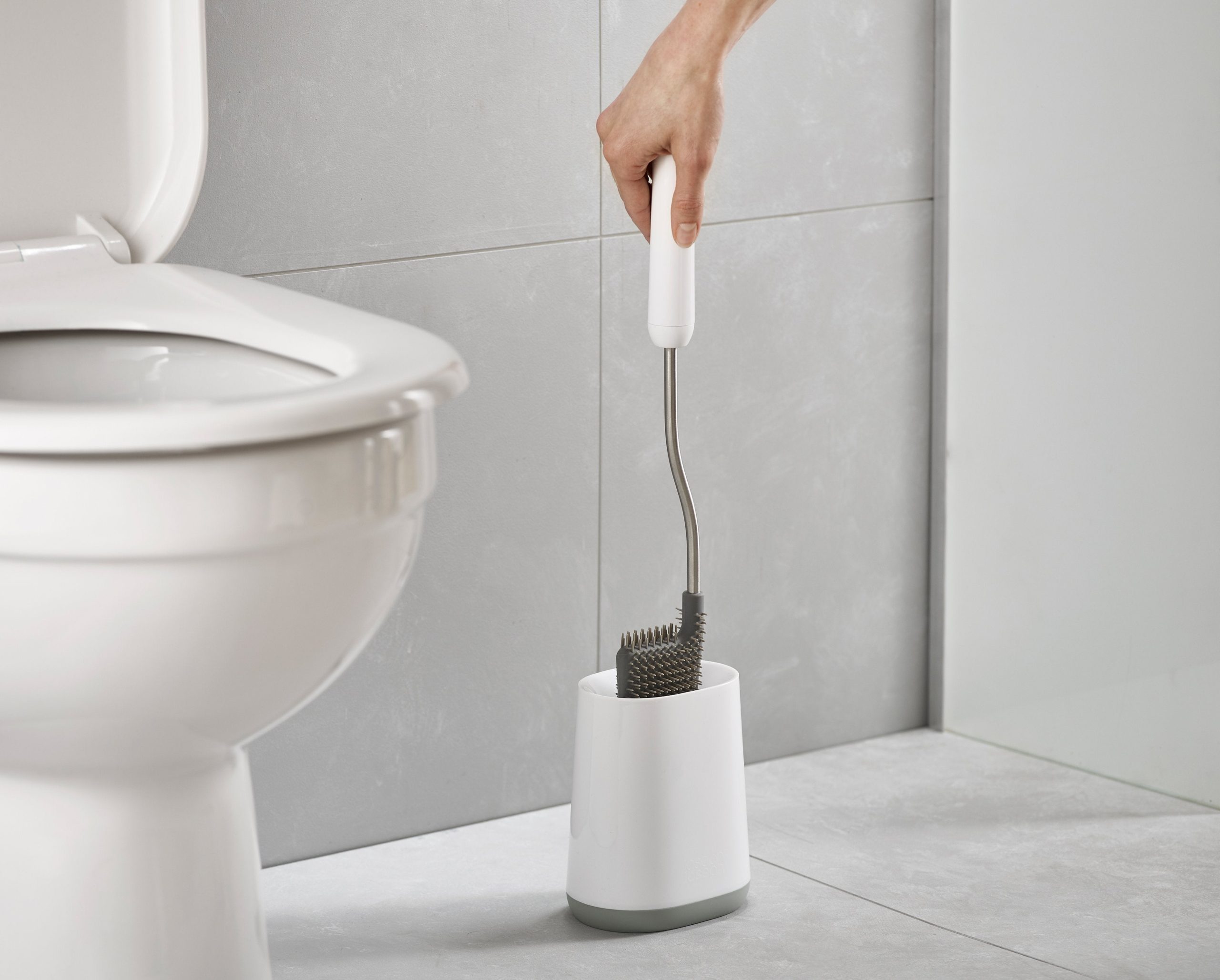 Flex Lite Pack of 2 Toilet Brushes - Image 3
